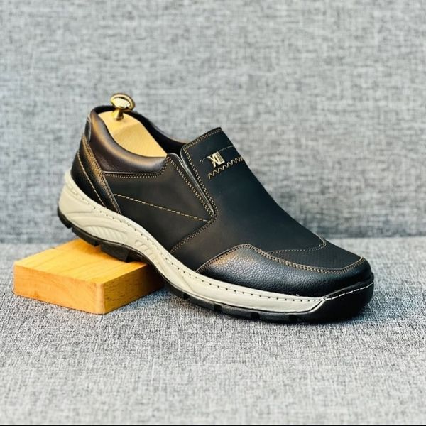 کفش طبی چرم مردانه  بی بند مدل اروند مشکی