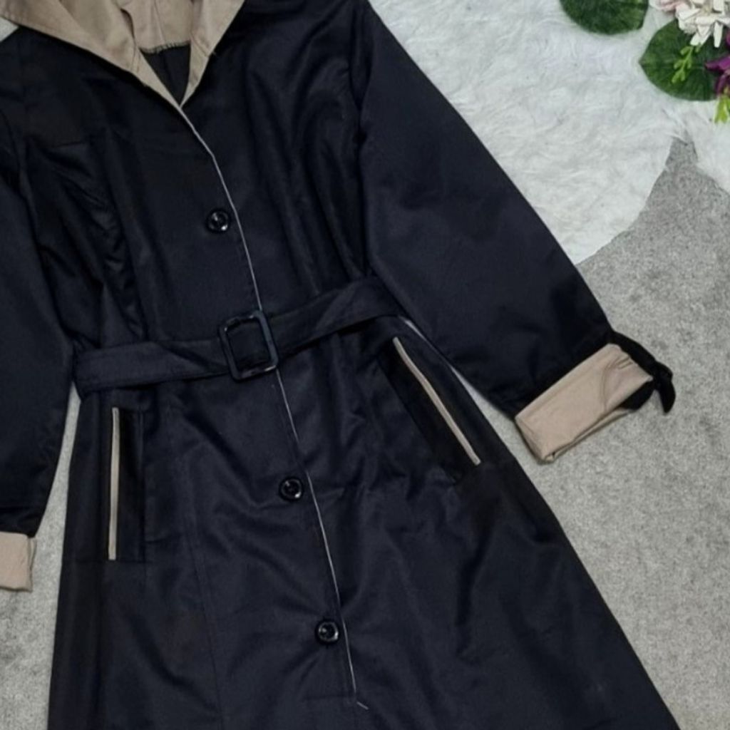 خرید آنلاین بارانی زنانه طرح ترانه