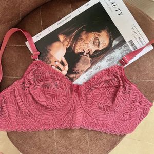 خرید انلاین لباس زیر زنانه