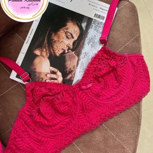 لباس زیر زنانه