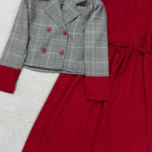 کت سارافون‌ گل ناز