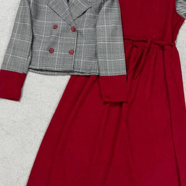 کت سارافون‌ گل ناز