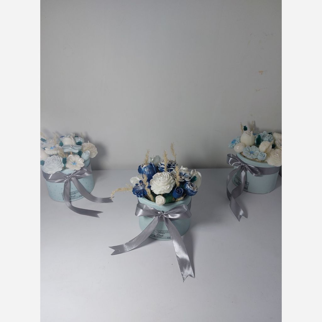 مشخصات باکس گل شمعی