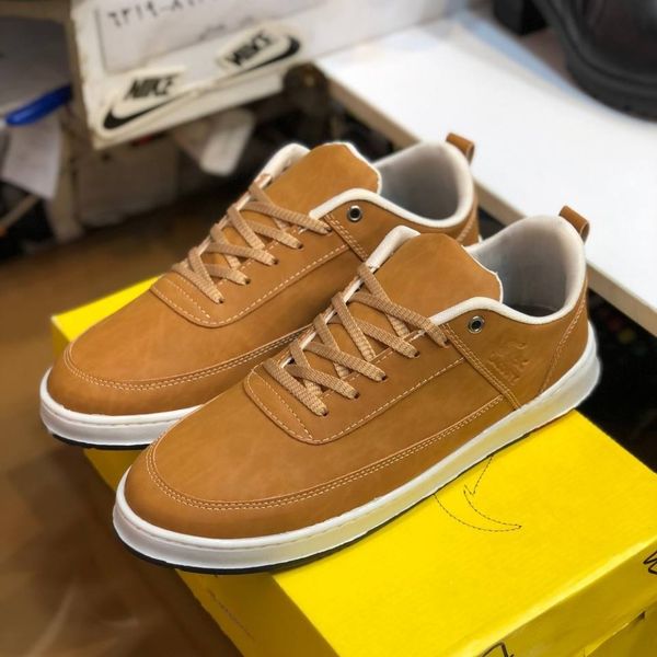 کفش چرم مردانه لاگوست رنگ عسلی دور دوخت