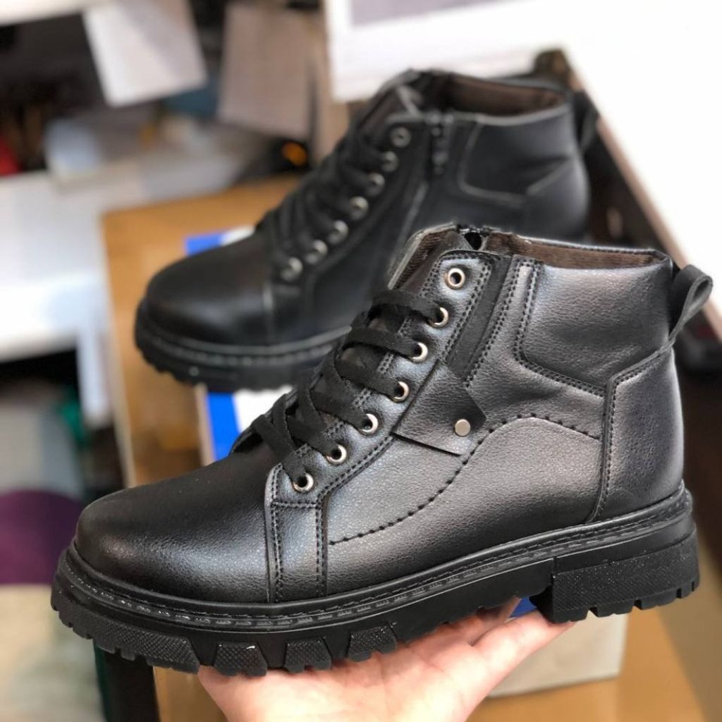 خرید انلاین کفش نیم بوت چرم مردانه مدل لیون مشکی