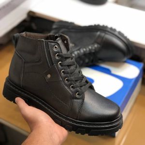 خرید آنلاین کفش نیم بوت چرم مردانه مدل لیون مشکی