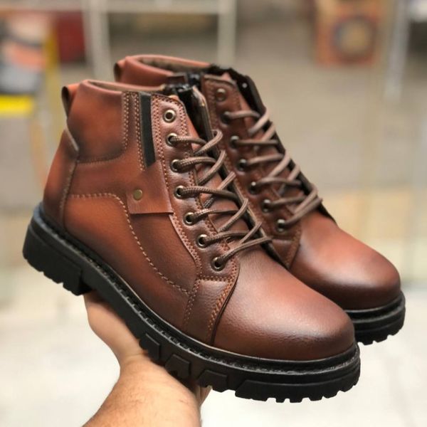 کفش نیم بوت مردانه چرم طرح لیون عسلی