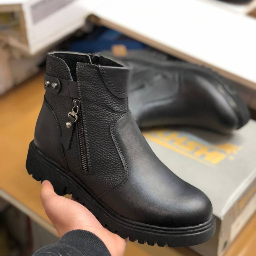 فروش اینترنتی کفش نیم بوت زنانه مدل پالت مشکی