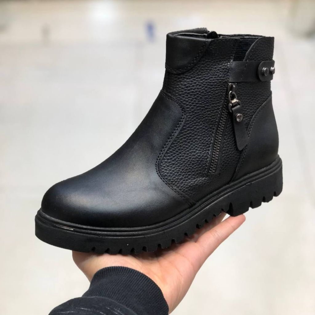 خرید اینترنتی کفش نیم بوت زنانه مدل پالت مشکی