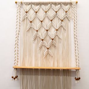 شلف چوبی مدرن مکرومه با مهره طرح لوزی