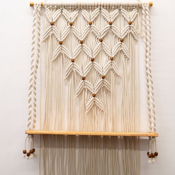 شلف چوبی مدرن مکرومه با مهره طرح لوزی