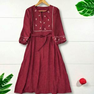 خرید انلاین عبا و پیراهن پاپیون