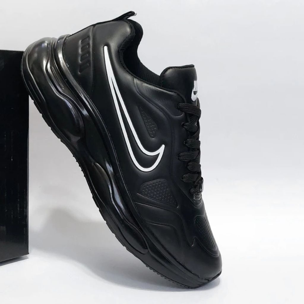 فروش اینترنتی کتونی نایک زوم ضدآب Nike Zoom