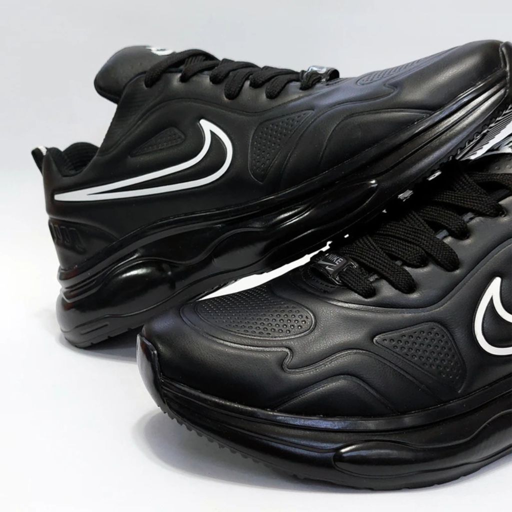 مشخصات کتونی نایک زوم ضدآب Nike Zoom