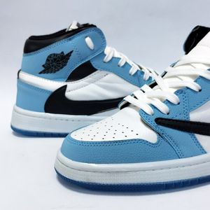 فروش اینترنتی ✴️ کتونی نیمساق نایک ترویس اسکات Nike Travis