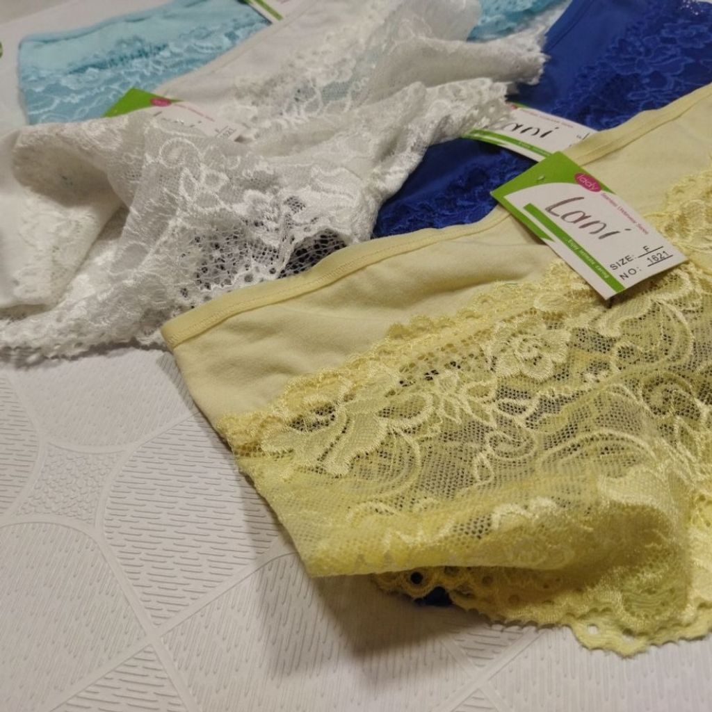 فروش اینترنتی شورت پادار جذاب