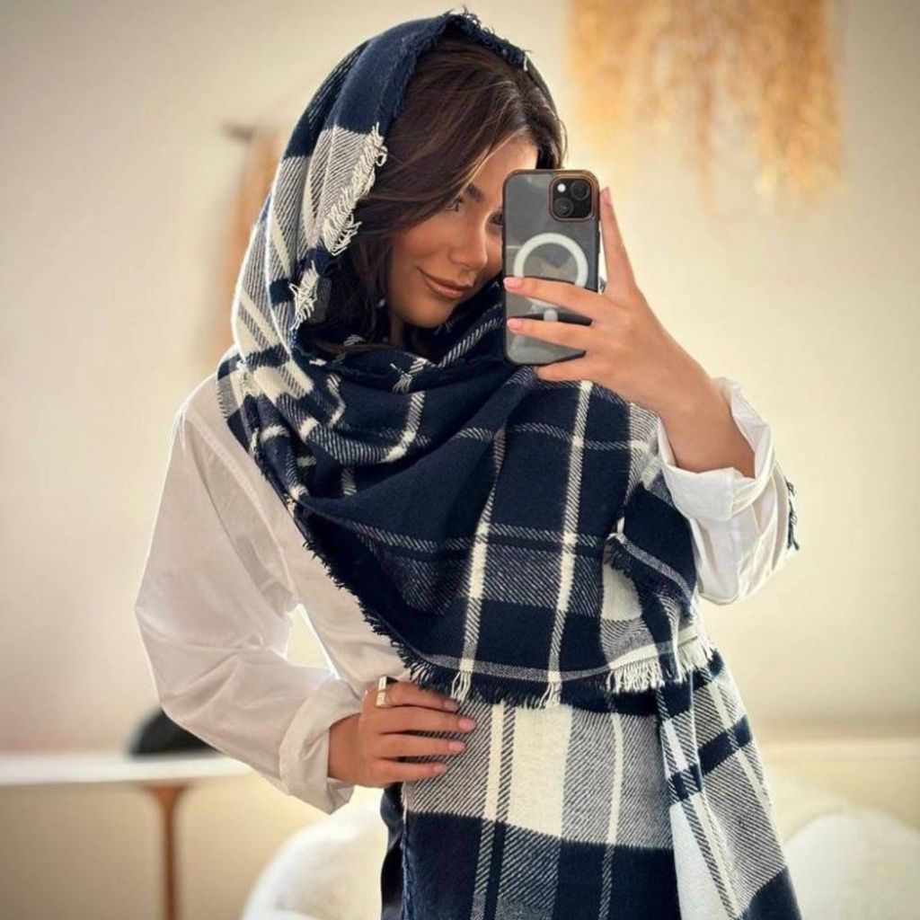 مشخصات شال موهر چهارخونه زمستانه