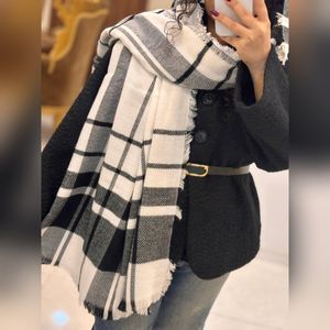 فروش اینترنتی شال موهر چهارخونه زمستانه