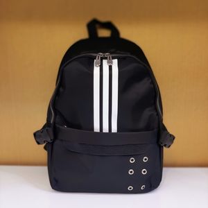 کوله پشتی سفید مشکی