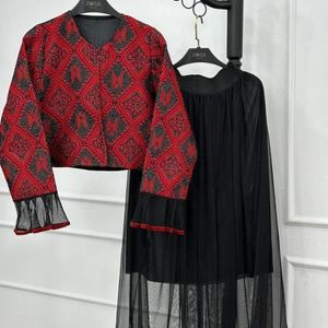 مشخصات کت و دامن مجلسی گل بانو