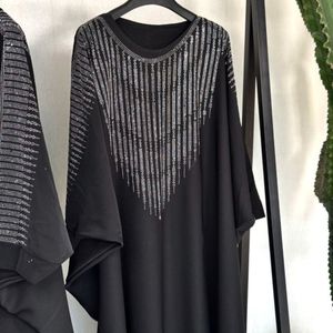 قیمت مانتو عبایی ریحانه