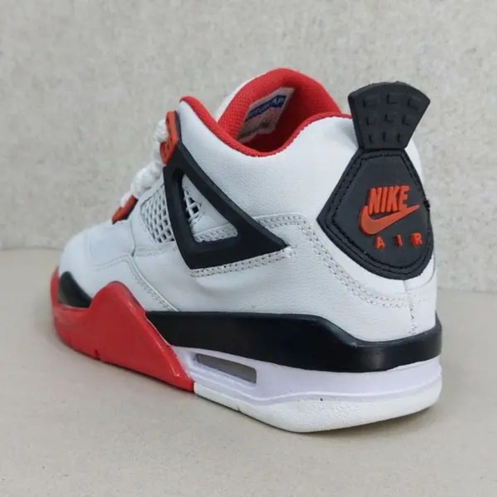 خرید اینترنتی کتونی نایک جردن 4 Nike Jordan