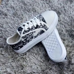 فروش اینترنتی کتونی ونس دراگون طرح دیور Dragon Dior