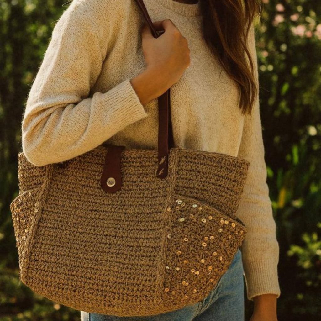 فروش اینترنتی کیف قایقی رافیا پولکی ها