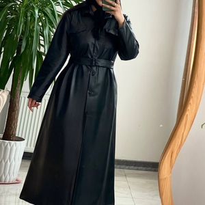 مشخصات مانتو چرم بلند