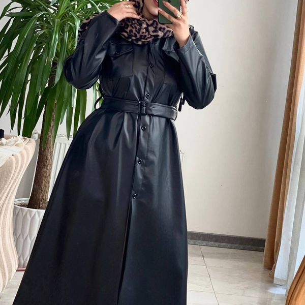 مانتو چرم بلند