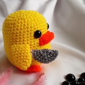 عروسک جوجه چاقوکش بافتنی