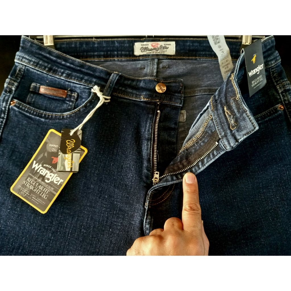 خرید آنلاین شلوار جین مردانه رانگلر رن. سورمه ای