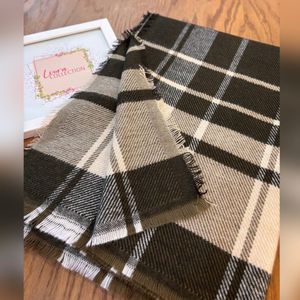 خرید اینترنتی شال موهر زمستانه چهارخونه دوررو