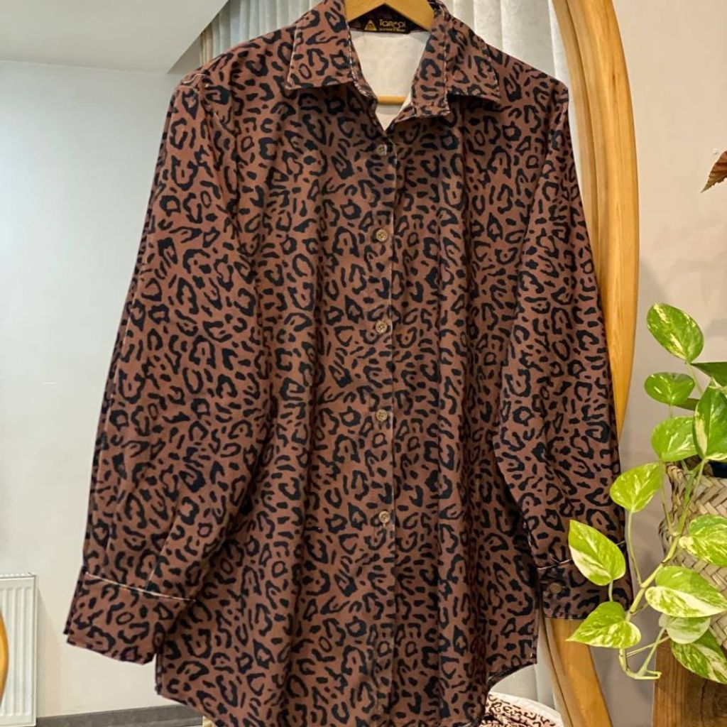 مشخصات مانتو پاییزه پلنگی