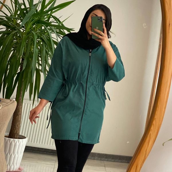 مانتو کلاه‌دار جلو زیپ