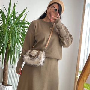 قیمت ارزان ست بلوز دامن فینگردار رامیلا