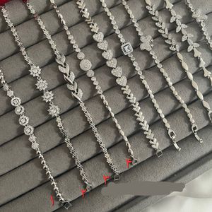 دستبند استیل رنگ ثابت نگین اتمی