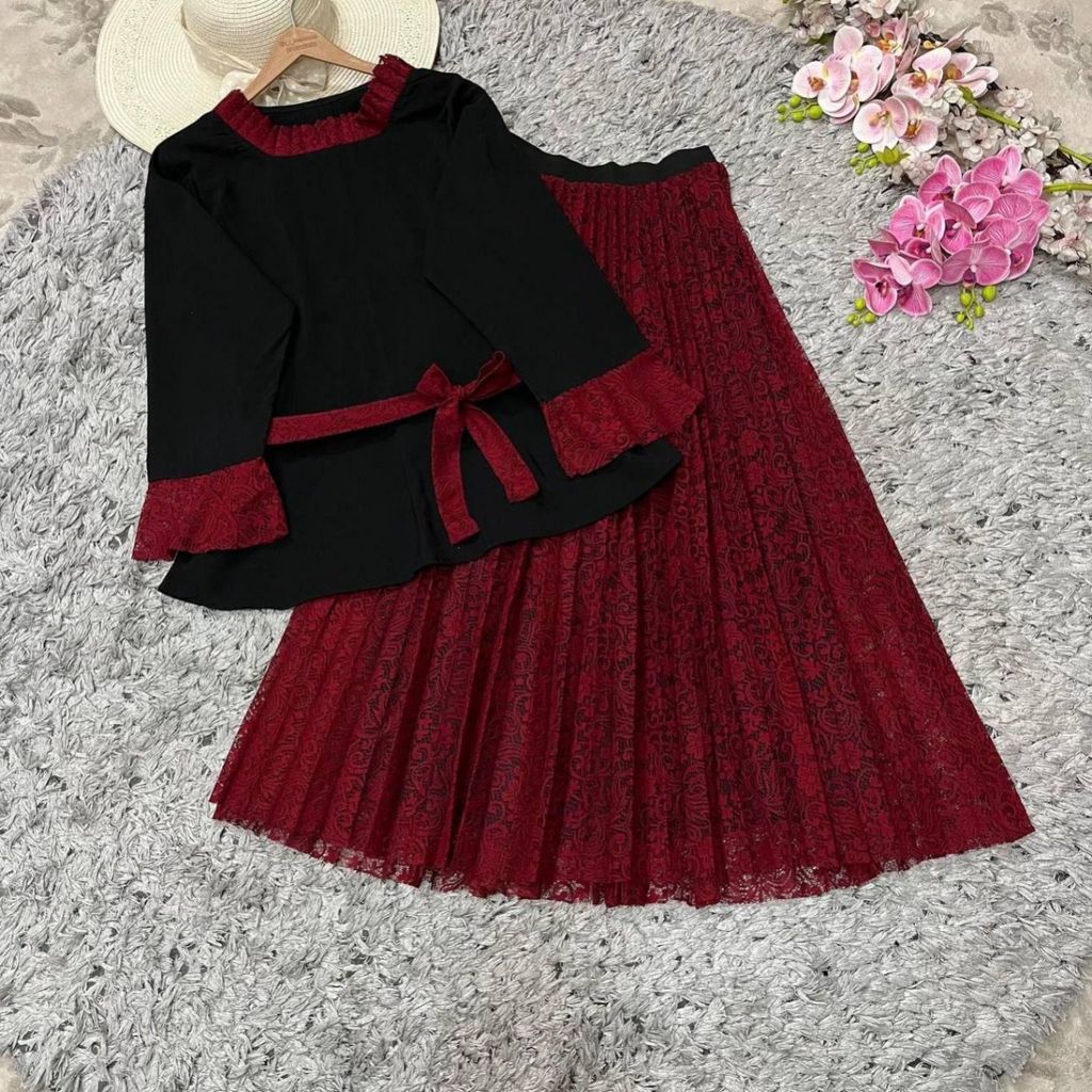 خرید آنلاین شومیز دامن کمربند یلدایی خورشید