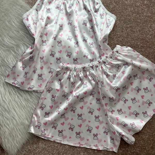 تاپ و شلوارک خرگوش بانی