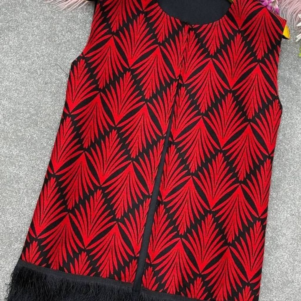 خرید انلاین جلیقه ریش دار فرحزاد