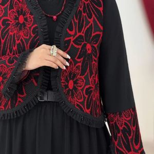 قیمت ارزان کت و دامن سیبا