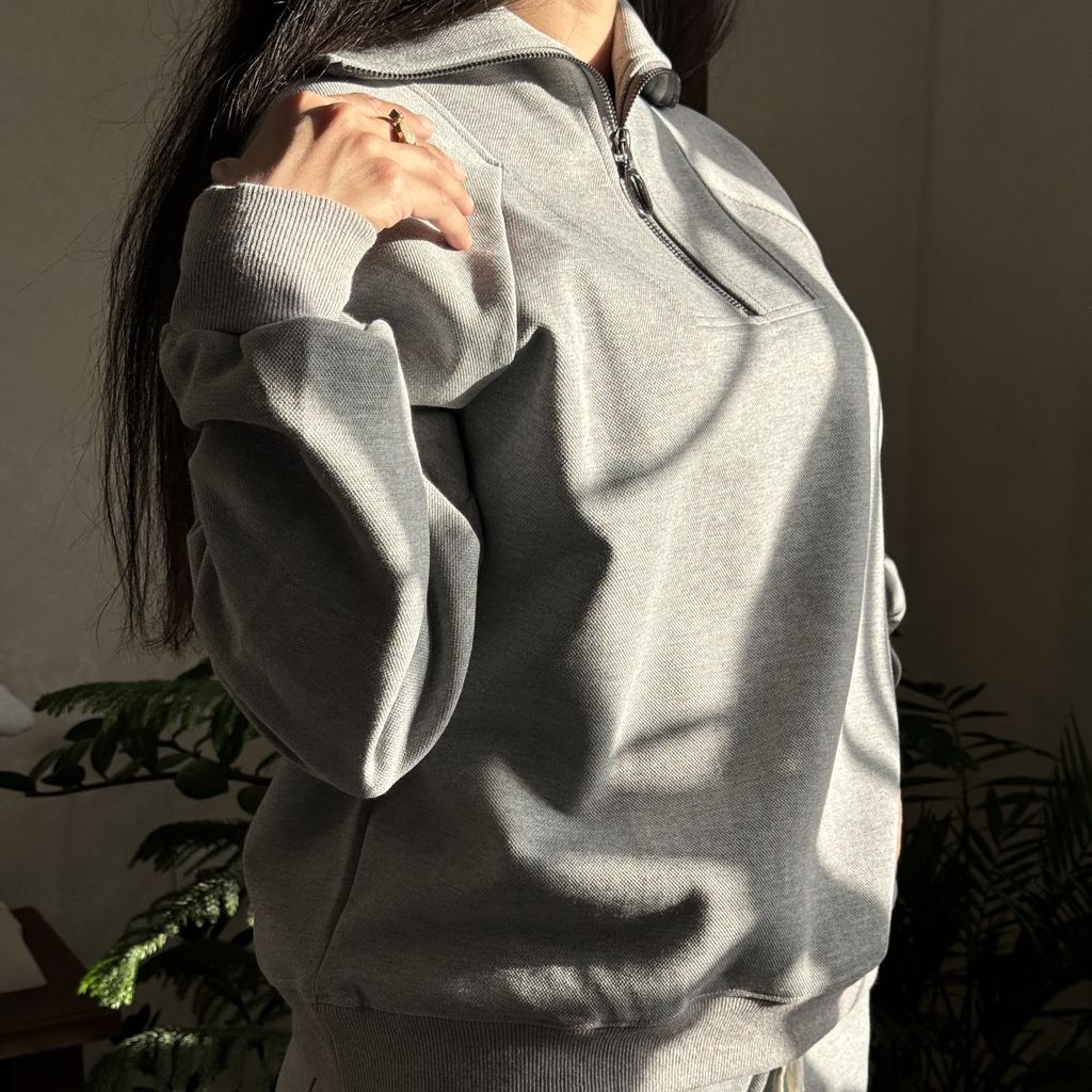 قیمت ارزان ست بیرونی نیم زیپ و شلوار ترندوارداتی