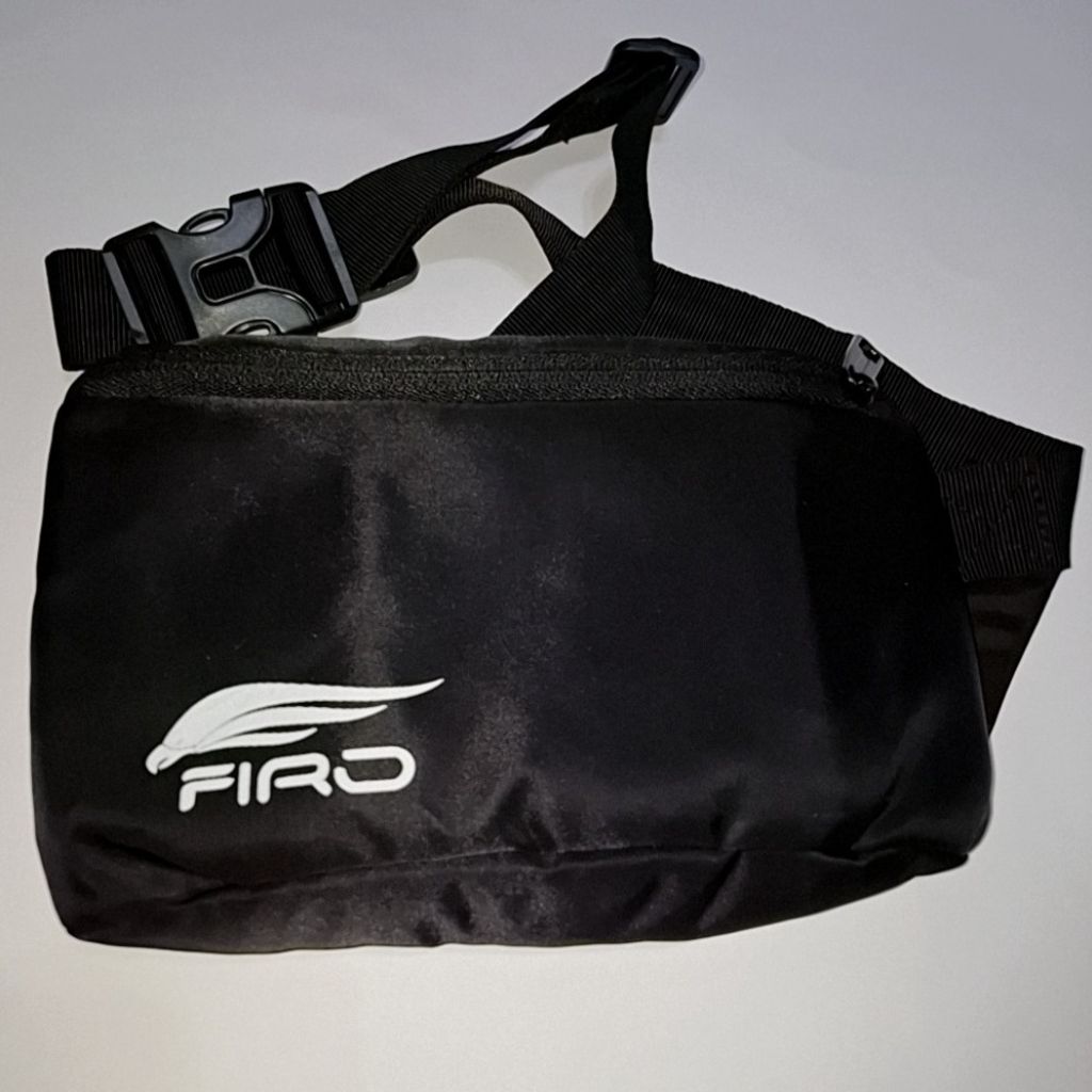 مشخصات کیف کمری فیرو پلاس