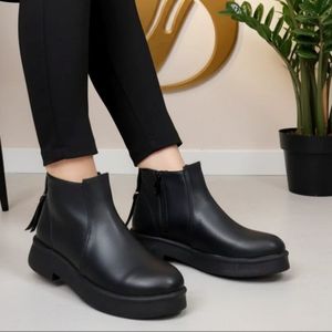 فروش اینترنتی نیم بوت زنانه اداری شیک پاخور عالی زیره پیو شرکتی سبک راحت