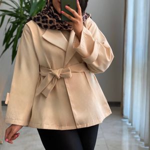 مشخصات ترنج کت یقه انگلیسی