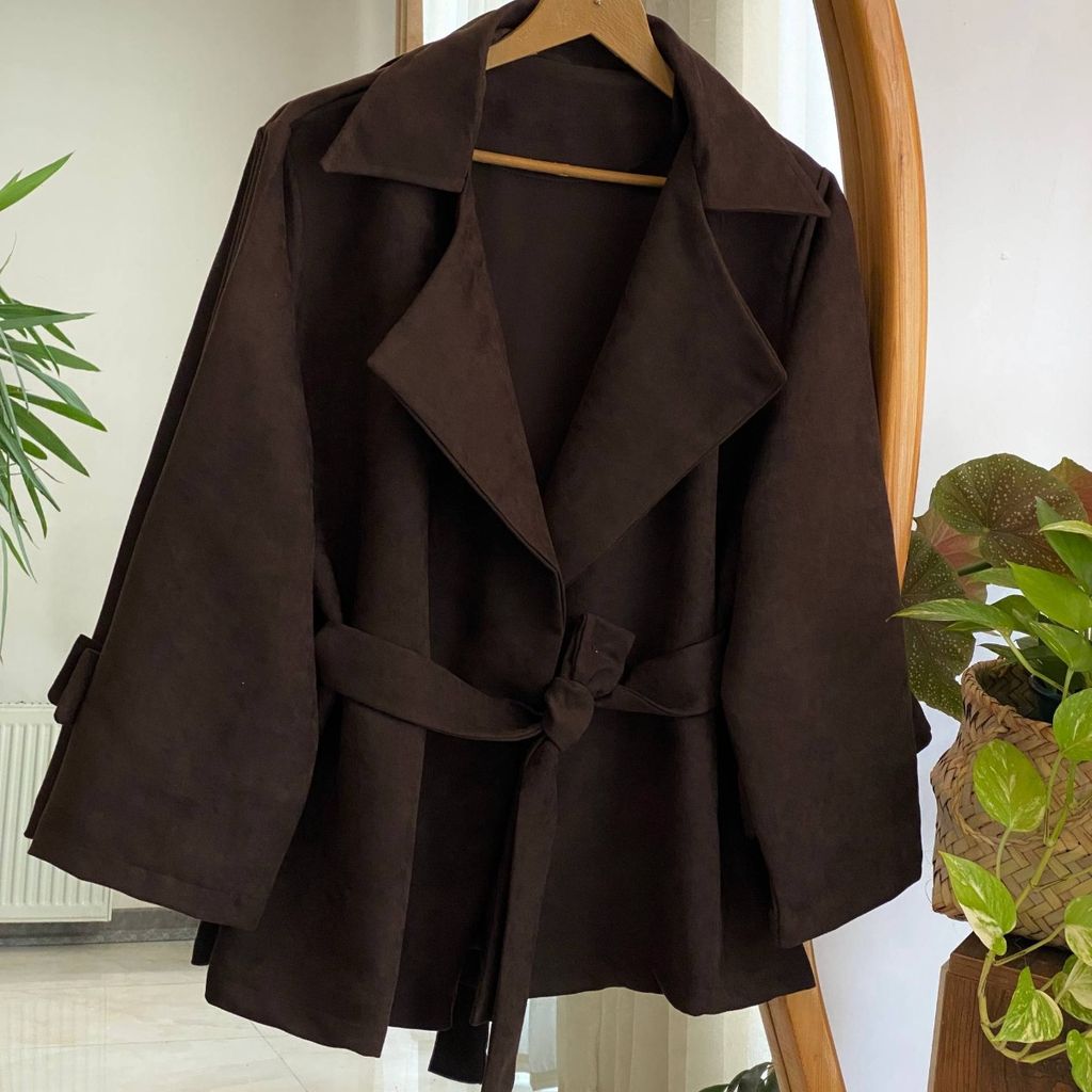 مشخصات ترنج کت یقه انگلیسی