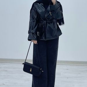 کت چرم نازگل