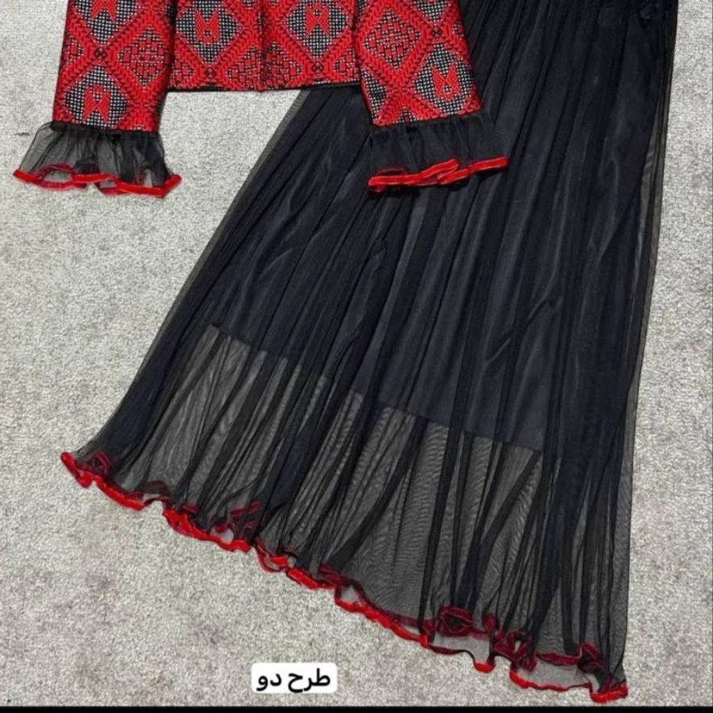 خرید آنلاین مدل زنانه طرح یلدایی