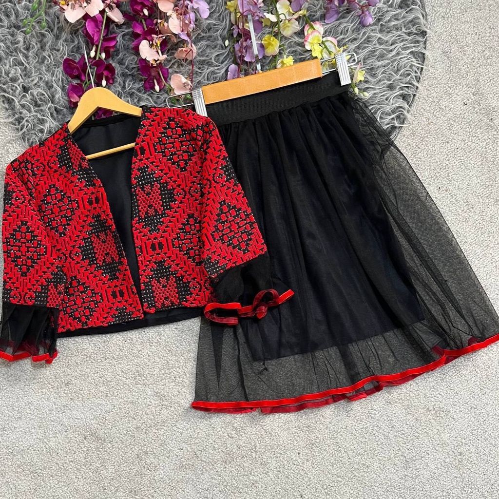 مشخصات یلدایی طرح بچگانه