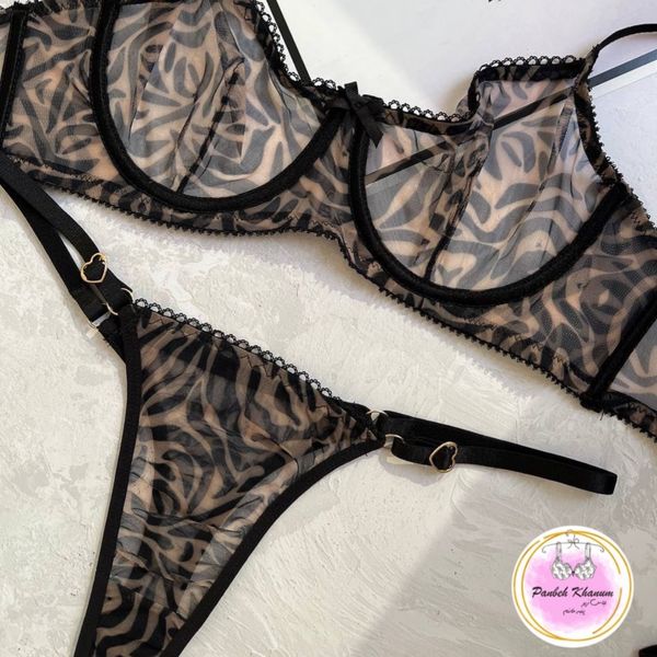 لباس زیر زنانه